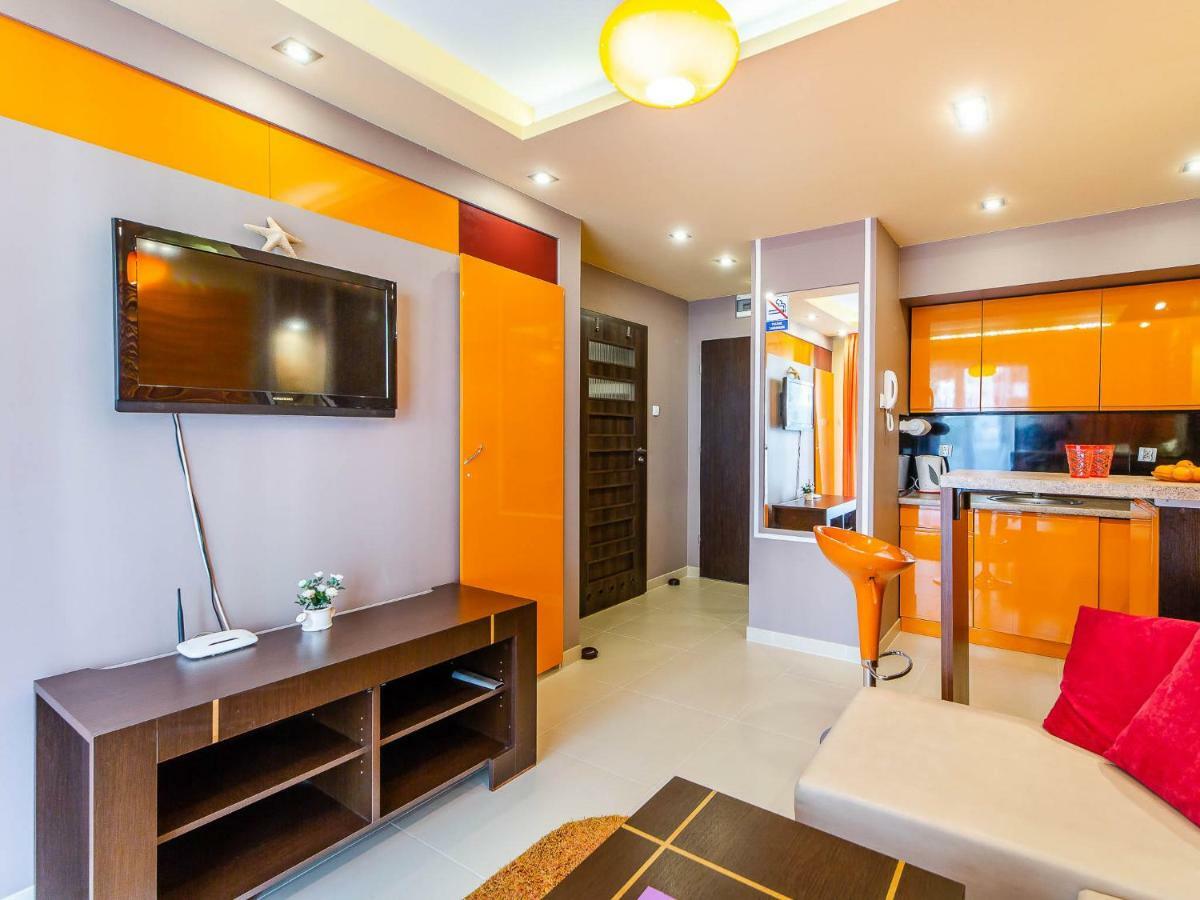 Pomaranczowy Z Basenem,sauna-blisko Morza. Apartment *
