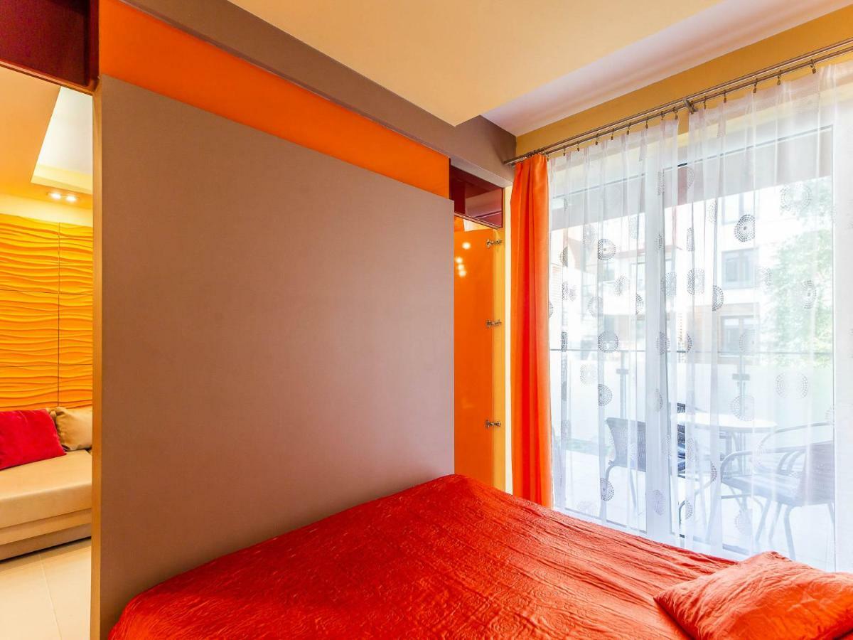 Apartment Pomaranczowy Z Basenem,sauna-blisko Morza. *